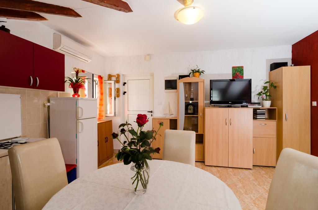 Apartment Mala Ana Dubrovnik Kamer foto